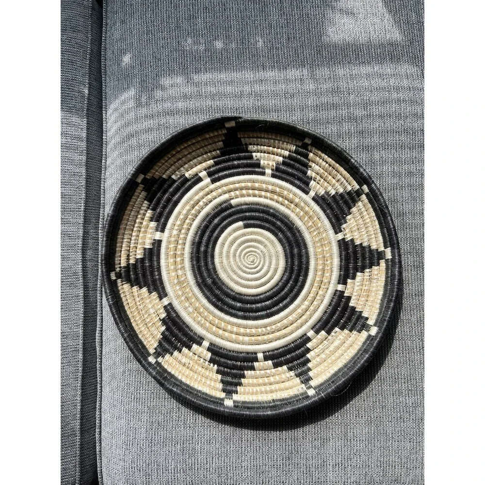 Round Woven Hanging Basket Black & Beige 17 in Coiled Wall Basket Geometric